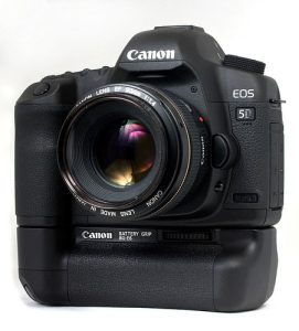 Kit Canon EOS 5D Mark II + lens 24-70mm f.2,8